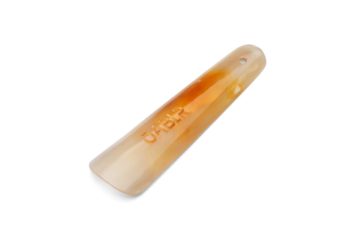 NATURAL BULL SHOE HORN LITE COLOUR 6 INCHES