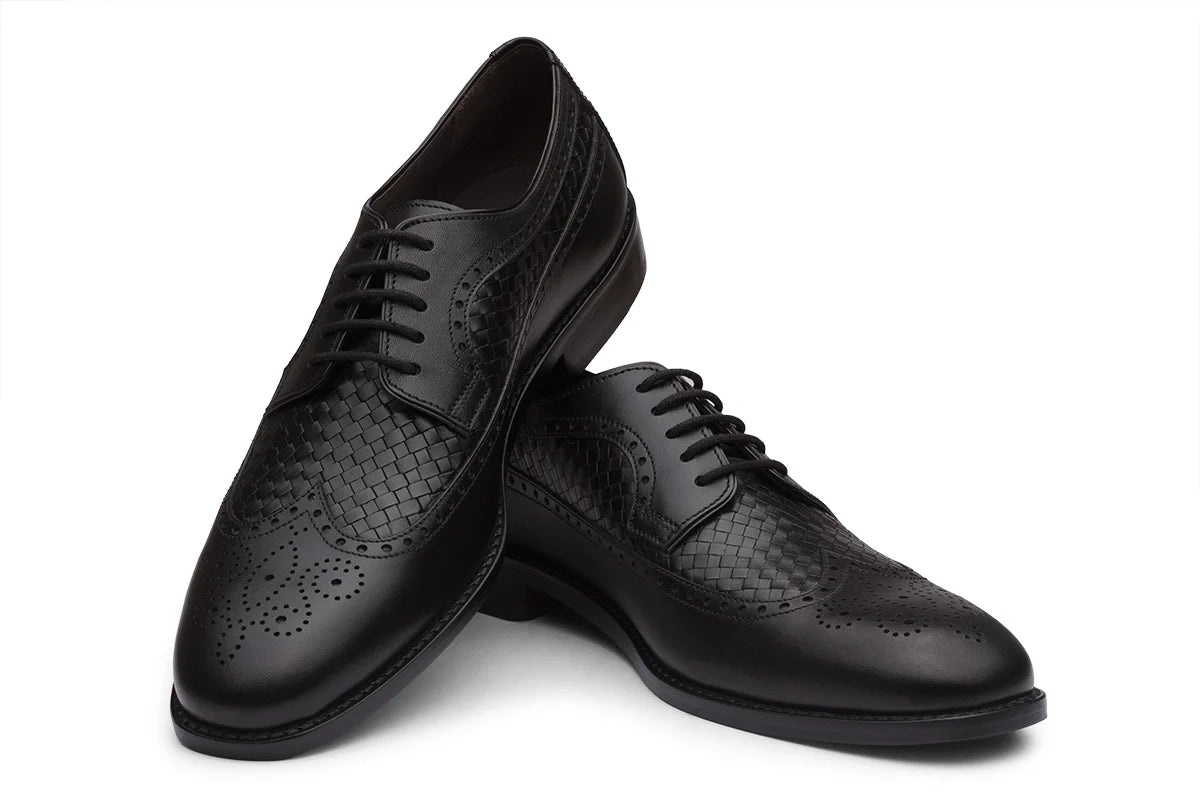 LONDON - BLACK HANDWOVEN LEATHER SHOES