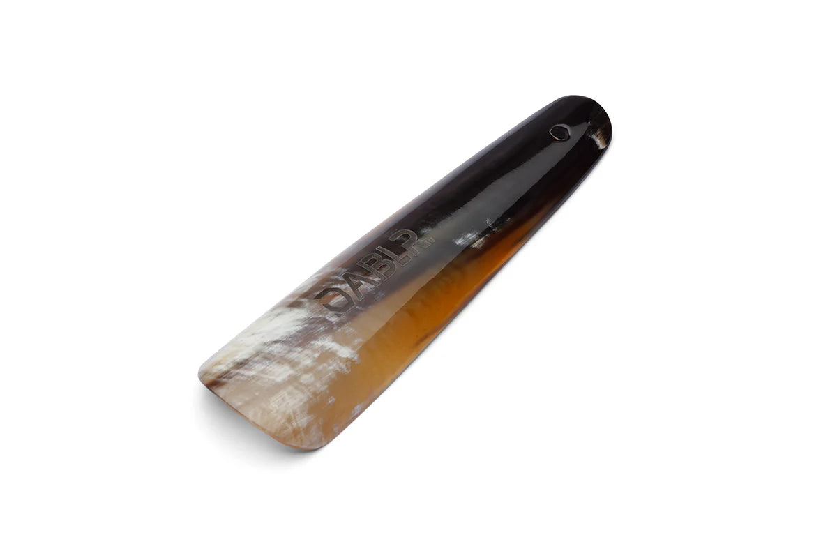 NATURAL BULL SHOE HORN DARK COLOR 6 INCHES